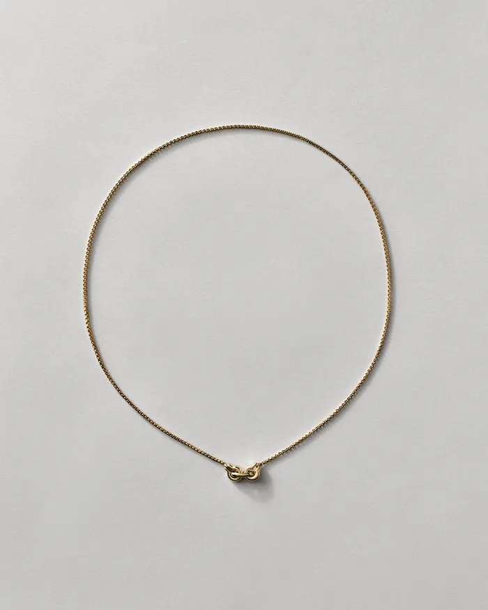 Necklaces Small Ample Clasp Necklace Millenium
